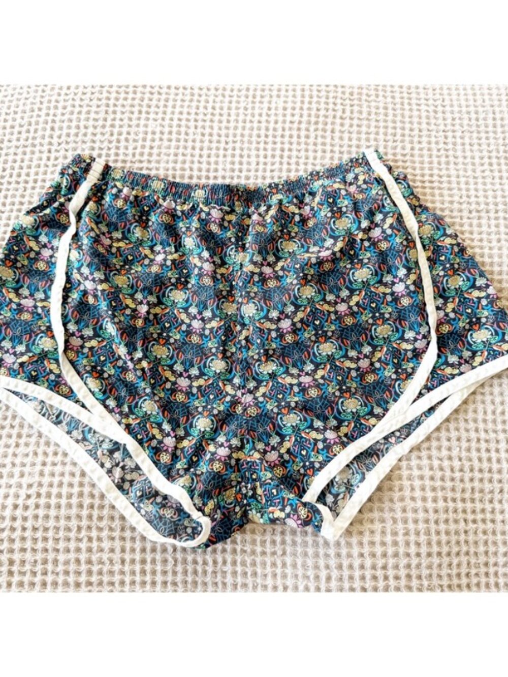 ANN MASHBURN TRACK SHORT Blue Floral Liberty Fabric M - Picture 1 of 6